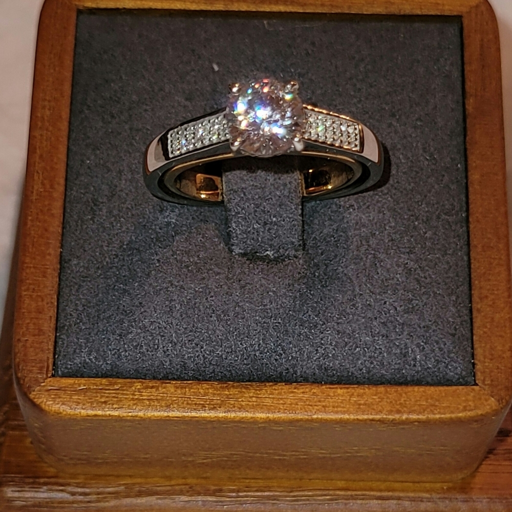 Vermeil YG & Platinum Over Sterling Silver LUSTRO STELLA Finest CZ ring (Size 7)